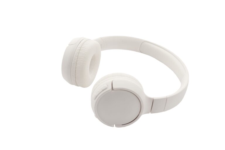 10 Best Wireless Headphone Brands to Consider for Everyday Listening